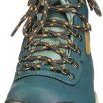 Columbia Women’s Newton Ridge Plus Hiking Shoe, Deep Wave/Dusty Green, 6.5 Wide